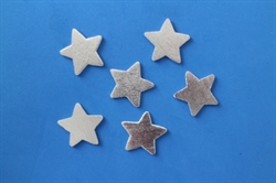 6 stk. små sølv stjerner.. Flade. Ca. Ø 3,2 cm.  