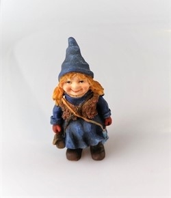 Blå nisse. Pige. Blue Gnome. Ca. H. 7,5  cm. Ca. H. 4 cm. Pige med taske.