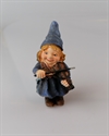 Blå nisse. Pige. Blue Gnome. H. 7  cm. H. 3 cm. Blå hue/ spiller violin.