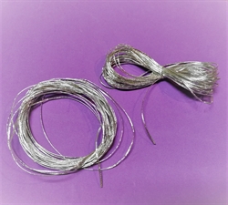 5 meter "sølv snor (stærk tråd) 1 mm.