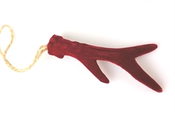 Lille gevir med rødt velour.  ca. Længde   8,5 cm.