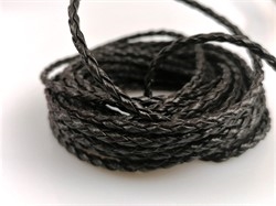 3 meter imiteret læder snøre. Brun. 3 mm.