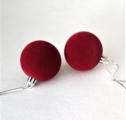 1. stk. velour dekorations kugle Bordeaux / vinrød.