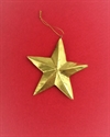 Dekorations stjerne Guldfarvet. Træ men meget let. Ø ca. 9 cm. Rustik look.