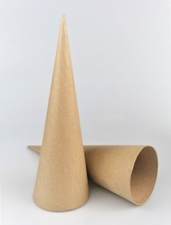 1 stk. Pap kegle af god kvalitet. Højde 25 cm. Ø bund 8 cm.