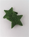 2 stk. Grønne dekorations stjerner. Ca. 10 cm. Tykkelse ca. 1 cm.