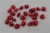 25 stk. Organza blomster med lille perle. BORDEAUX farvede.  Ø ca. 1,5 cm