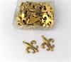 Ca. 48 stk. Dekorations fransk lilje. Metal. Ca. 3,2 cm. X 2,3 cm. Guldfarvet.