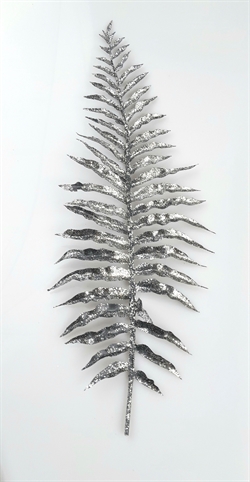 Langt dekorations blad. Sølv. Længde ca. 32 cm. 