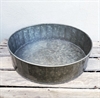 Fad / Dekrations skål. Metal. Ø ca. 30 cm. H. 8 cm.