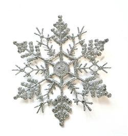Snekrystal / is krystal. Sølv farvet. Pynt op hængning m.m. Ø ca.16 cm. Samt i dekorationer.