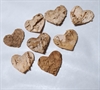 8 stk. Bark hjerter ø ca. 3,5 cm. Fine i dekorationer m.m.