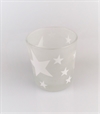 Frostet fyrfad glas med hvide stjerner. Ø ca. 7 cm. H ca. 8 cm.