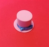 Lys rød gaveæske. Hat. Velegnet til smykkegaver, ring, øreringe m.m. Ø 7 cm. Højde 4 cm.