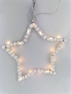 Stjerne lyskrans, med perler. Ø ca. 32 cm. Let rustik look. Bruger 2 x AA batterier,