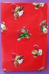 Voksdug. 140 X 240 cm. Motiv : Gaver, Nisser m.m.