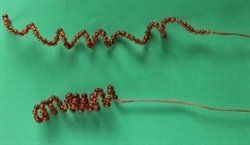 2 stk .perlespiraler på wired tråd. Meget formbar.