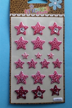  Stjerne stickers nogle med lille glitter sten. Arket måler ca. 7,5 x 12,5 cm.